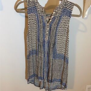 Lucky Brand Navy and Cream Geometric Blouse